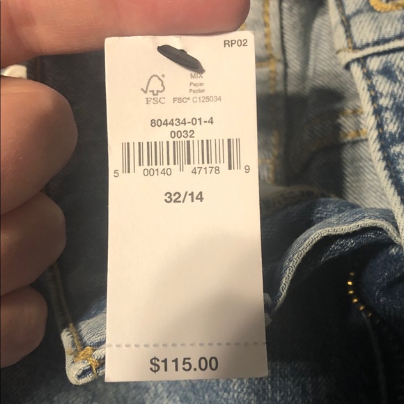 No longer available - Banana Republic Light Blue Barrel Ankle Jeans. Size 32/14 - Picture 6 of 7